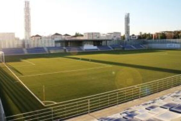 Campos de fútbol y pistas polideportivas