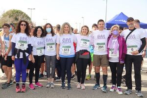 El deporte se une a la reivindicación por la Igualdad con una  carrera multitudinaria