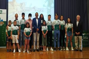 El Club Qalat Bike reconocido en la gala del ciclismo sevillano