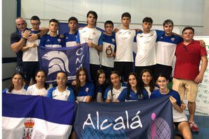 4 oros, 9 platas y 2 bronces para el Club Natación Alcalá en el Campeonato de Andalucía infantil de verano