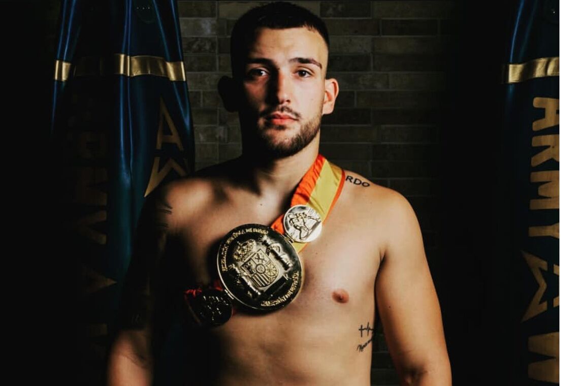 El alcalareño Óscar “Toro Díaz” se lesiona y no podrá disputar el Campeonato de España del peso Superwélter en la fecha establecida