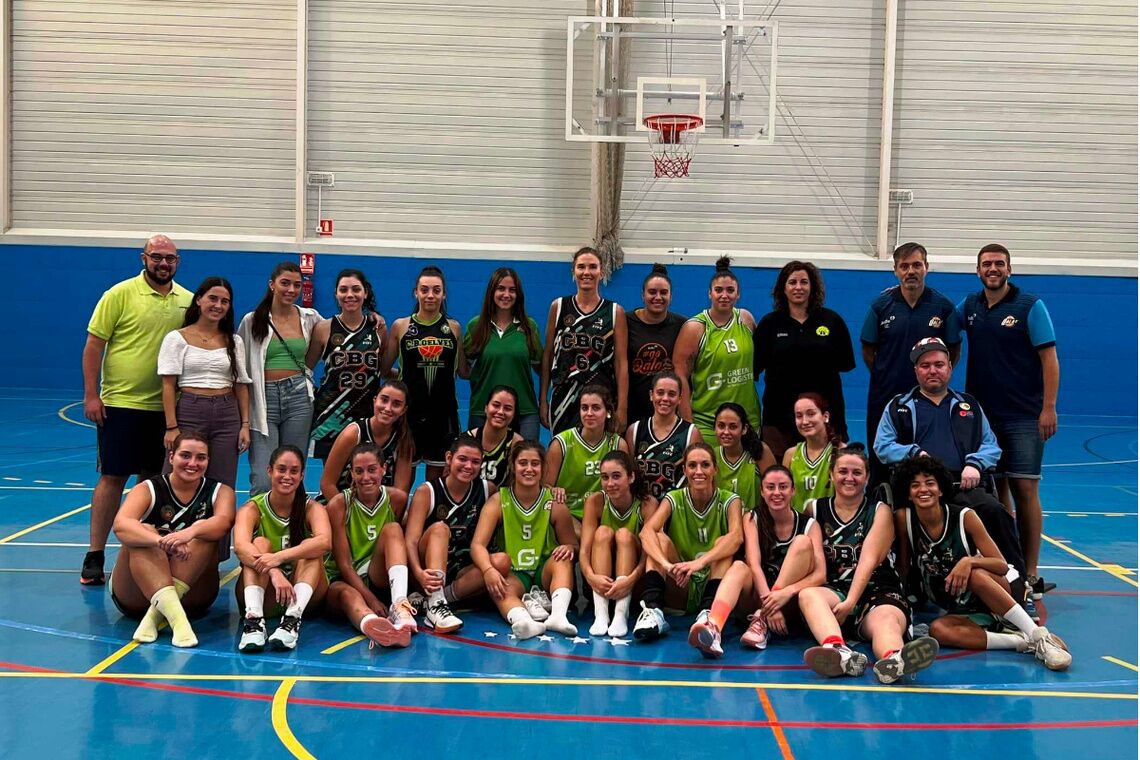Comienza un bonito proyecto deportivo de baloncesto sénior femenino en Alcalá de Guadaíra