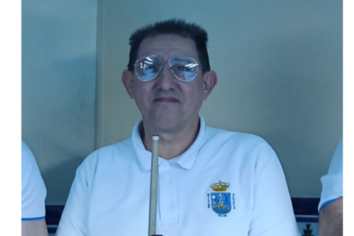Francisco José García del Club Billar Alcalá en la selección sevillana