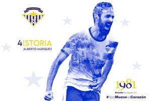El alcalareño Alberto Márquez Delay pone fin a su trayectoria en el Estrella San Agustín y el fútbol modesto