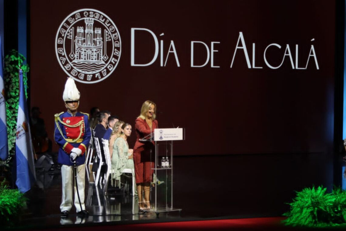Reconocimiento a José Antonio Sánchez Araujo “Maestro” y a Ramón Vázquez en el Día de Alcalá