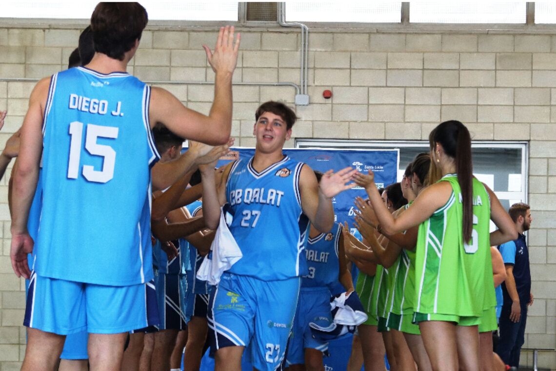Las promesas del Baloncesto Qalat se presentan este sábado en el Distrito Sur