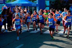 El CC Los Alcores acoge la segunda carrera deportiva