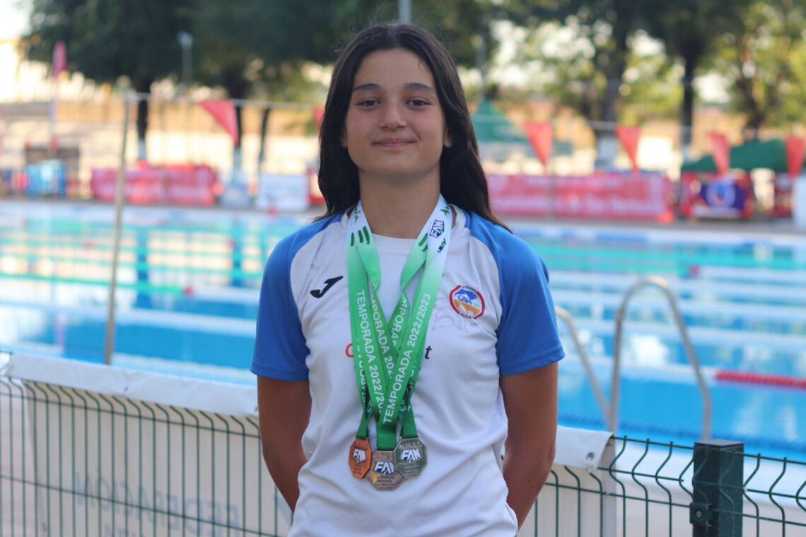 La nadadora alcalareña Paulina Sánchez, vuelve a estar convocada por la Federación Andaluza de Natación