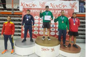 El luchador alcalareño Daniel Montaño, consigue la primera medalla nacional para Alcalá de Guadaíra en el deporte de Grappling