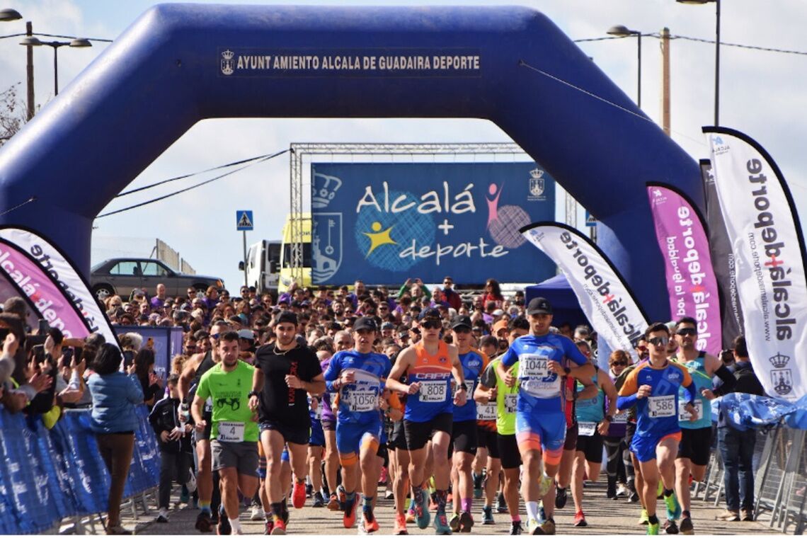 Galería de fotos con los participantes en la XI Carrera por la Igualdad