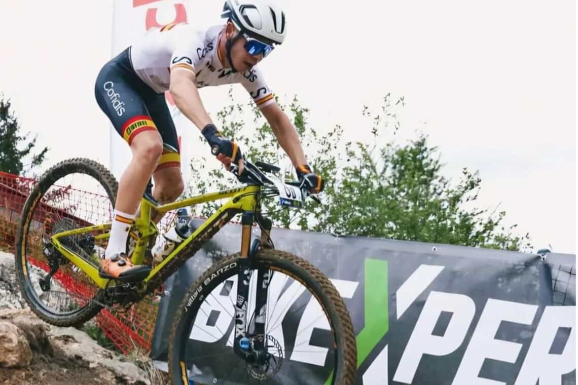 Guillermo Parrado y Lucía Macho convocados por la Selección Española para el Mundial de MTB de Andorra