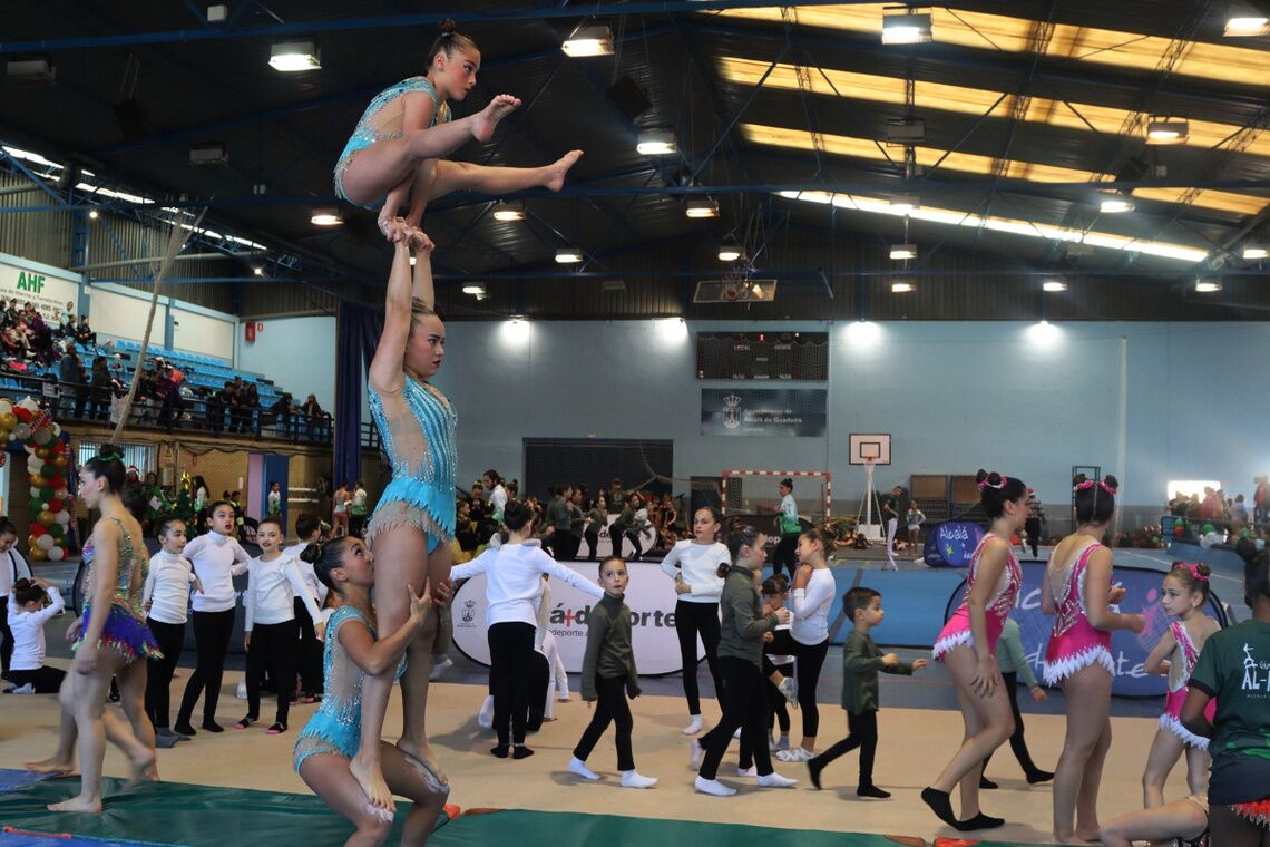 II Gala Acrobática de Navidad del Club Gimnástico Al-Kalat