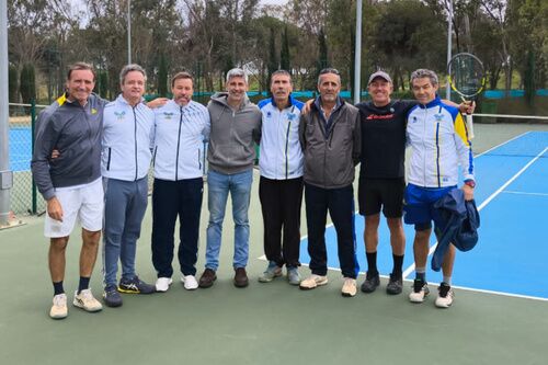 El Club Tenis Oromana +55 lucha por un título nacional