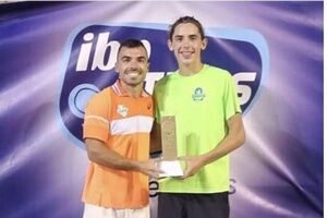 Nuevo triunfo del tenista alcalareño Adam Martín.