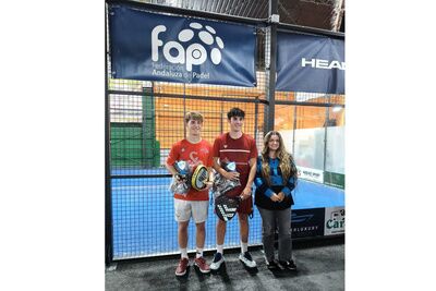 Jóvenes y veteranos impulsan al C.T Oromana  a lo más alto del pádel provincial