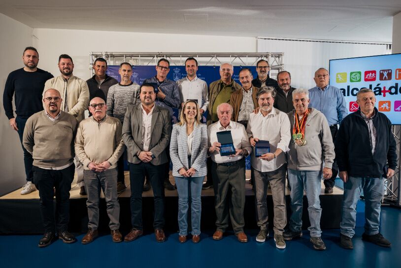 Alcalá de Guadaíra, referente mundial en canaricultura y ornitología