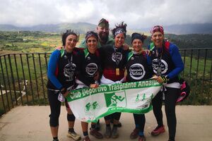 El grupo de mujeres que ha participado en la 101 DE RONDA, una de las pruebas más duras de España