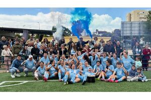 Las cadetes del Azvi Ciudad Alcalá CF, campeonas de liga y ascendidas de categoría