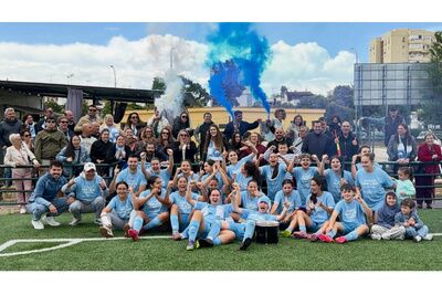 Las cadetes del Azvi Ciudad Alcalá CF, campeonas de liga y ascendidas de categoría