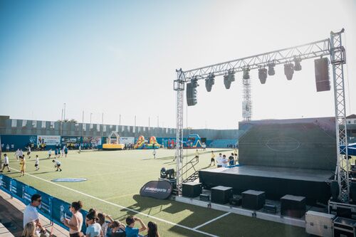 Estadio Ciudad de Alcalá acoge la gran clausura del fútbol base alcalareño tras una temporada histórica