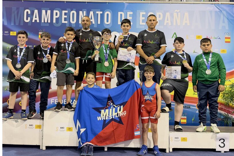 El Club de Luchas Olímpicas Milu se proclama campeón de España U13 por equipos