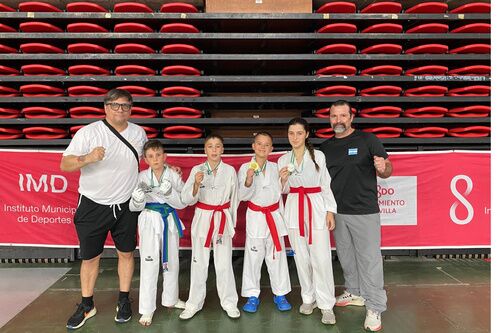 El Club Taekwondo Nervio Alcalá brilla en el Campeonato de Andalucía con un oro y tres platas