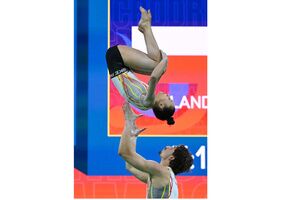Alejandro Gómez y Carmen Benítez, preparados para competir en el Campeonato del Mundo de Gimnasia Acrobática